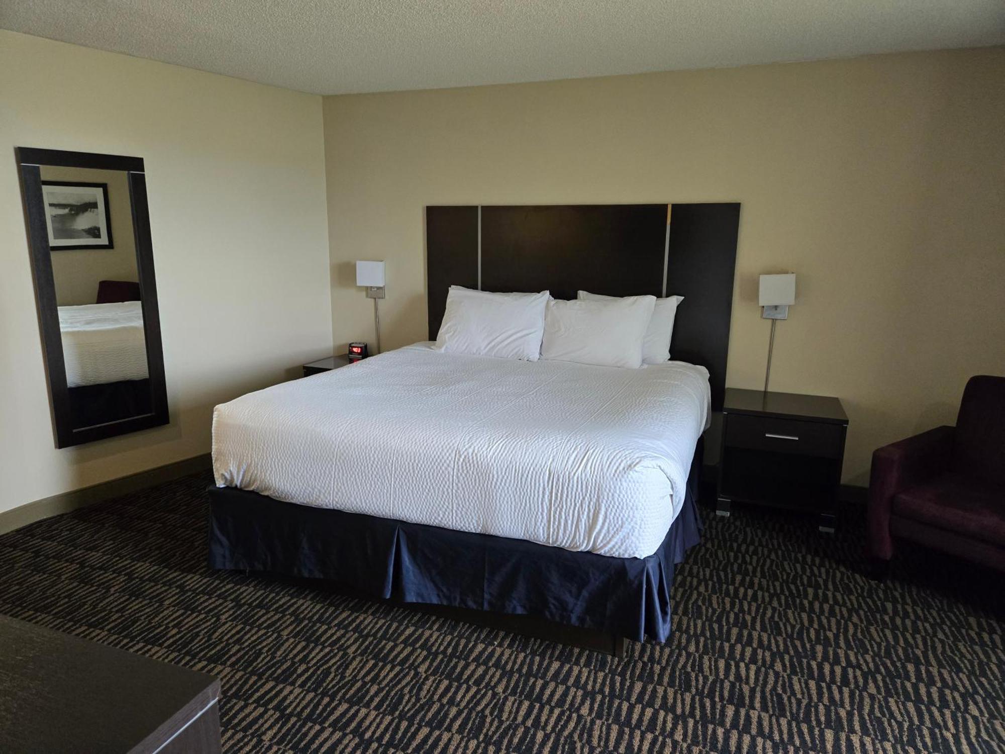 Ramada Plaza By Wyndham Niagarawatervallen Buitenkant foto